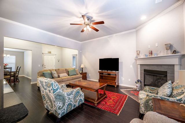 1854 S Sinclair Avenue, Fayetteville, AR 72701