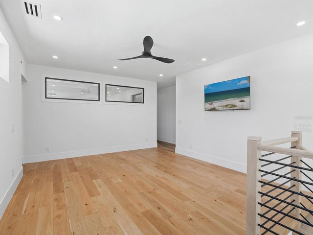 2467 HYDE PARK STREET, Sarasota, FL 34239