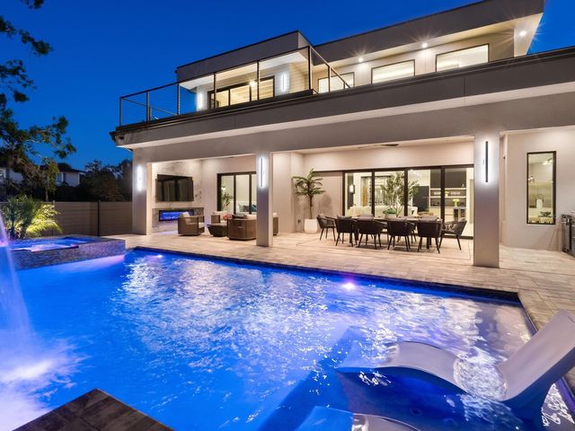 2467 HYDE PARK STREET, Sarasota, FL 34239