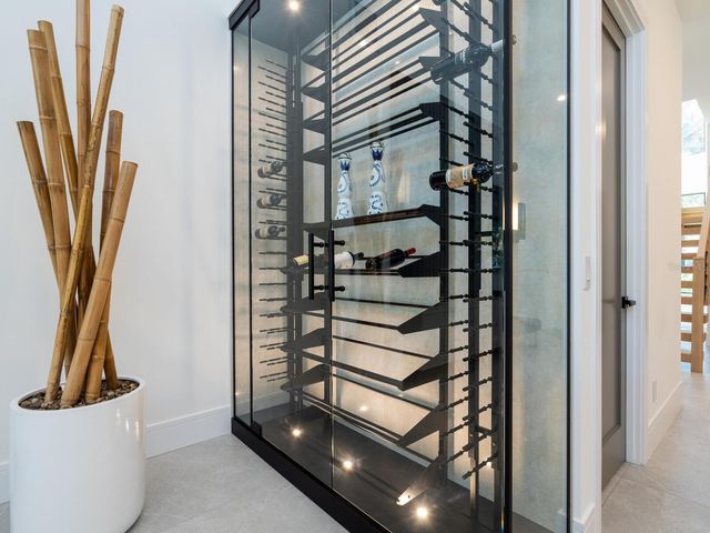 2467 HYDE PARK STREET, Sarasota, FL 34239