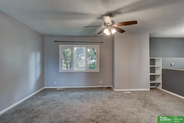 5324 S 107 Avenue, Omaha, NE 68127