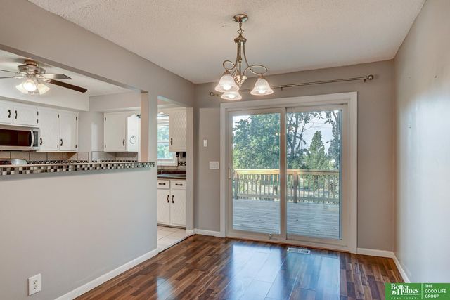 5324 S 107 Avenue, Omaha, NE 68127