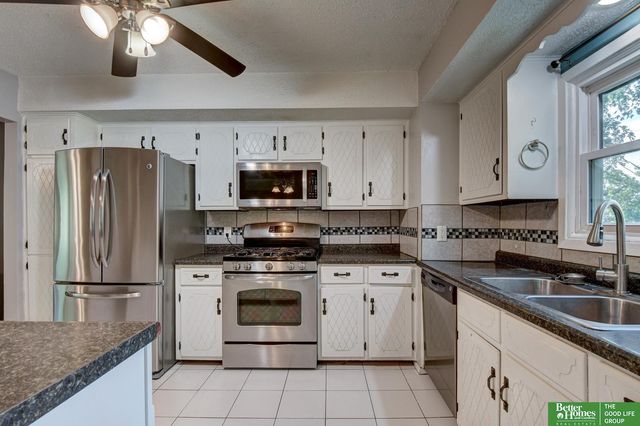 5324 S 107 Avenue, Omaha, NE 68127