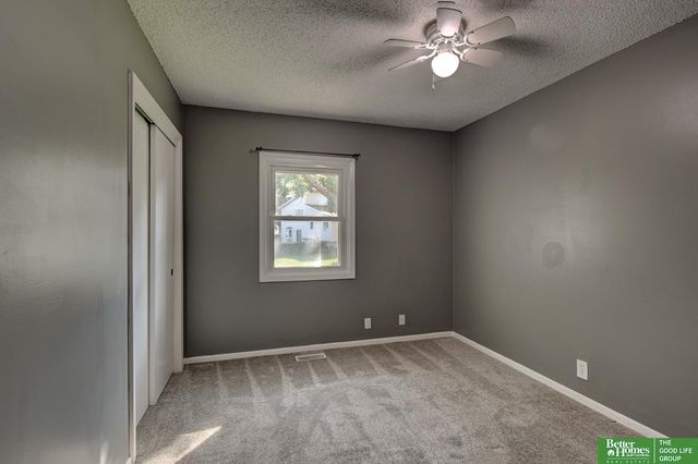 5324 S 107 Avenue, Omaha, NE 68127