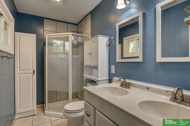 5324 S 107 Avenue, Omaha, NE 68127