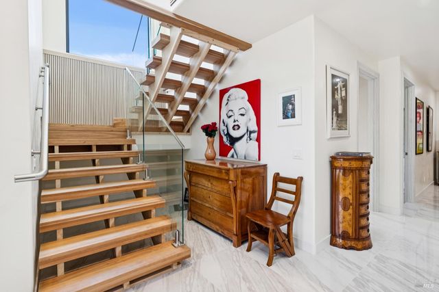 8353-8349 W Dry Creek Rd, Healdsburg, CA 95448