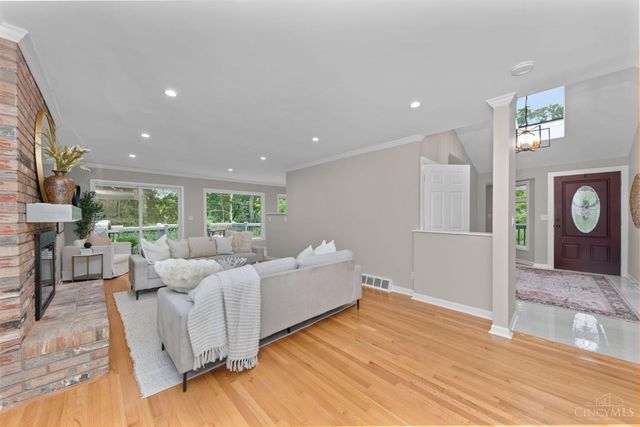 7275 Demar Road, Indian Hill, OH 45243