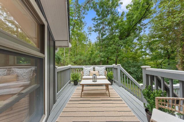 7275 Demar Road, Indian Hill, OH 45243