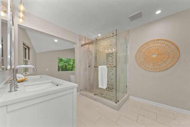 7275 Demar Road, Indian Hill, OH 45243