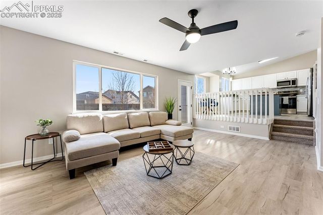 3223 Tail Spin Drive, Colorado Springs, CO 80916