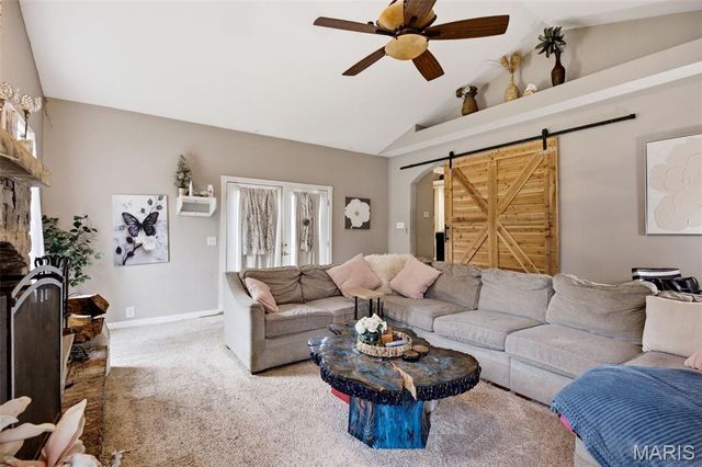 803 Streiff Lane, Ballwin, MO 63011