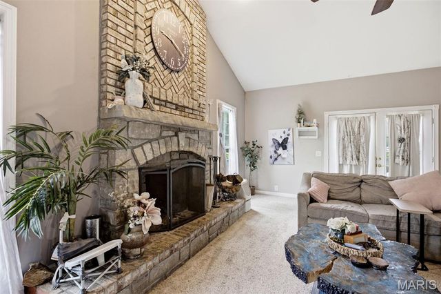 803 Streiff Lane, Ballwin, MO 63011