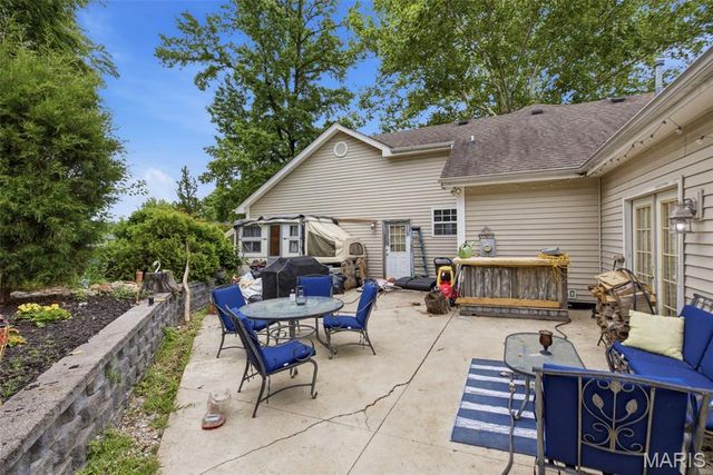 803 Streiff Lane, Ballwin, MO 63011