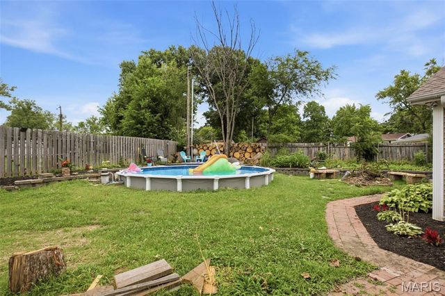 803 Streiff Lane, Ballwin, MO 63011