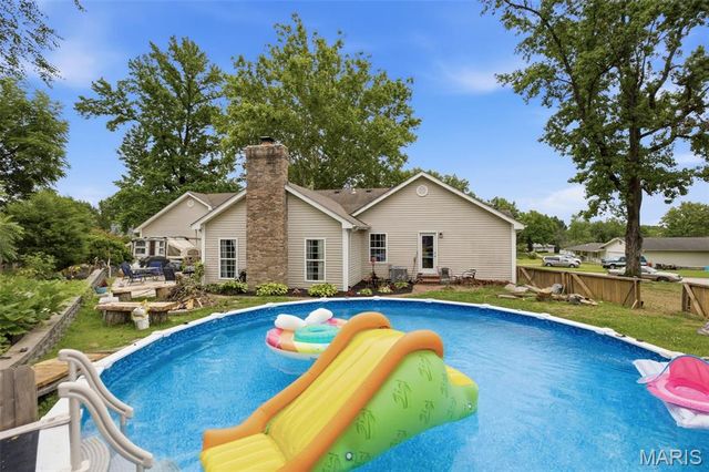 803 Streiff Lane, Ballwin, MO 63011
