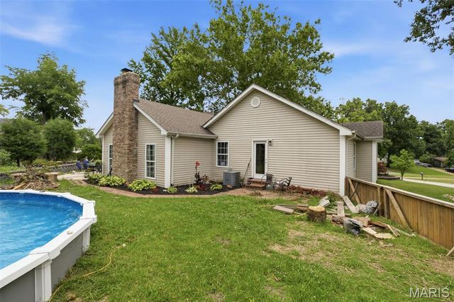 803 Streiff Lane, Ballwin, MO 63011
