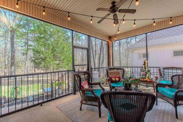 511 Cobblestone Drive, Cabot, AR 72023