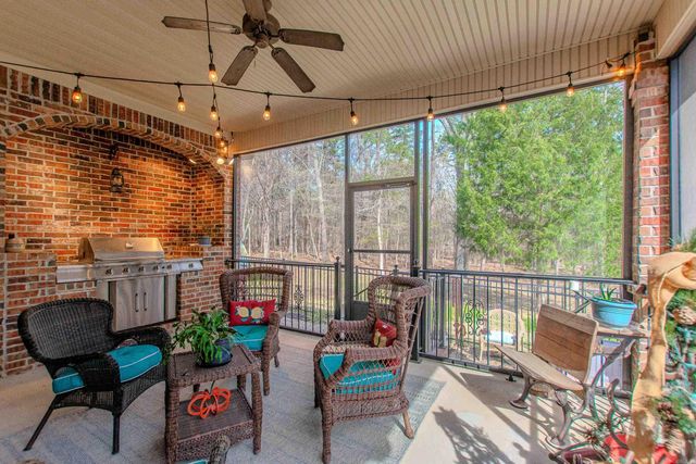 511 Cobblestone Drive, Cabot, AR 72023