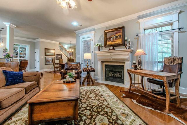 511 Cobblestone Drive, Cabot, AR 72023