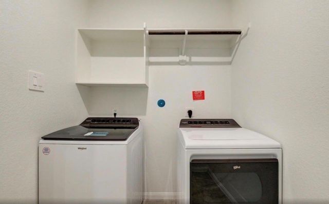 1207 Cascade Hills Drive, Rosharon, TX 77583