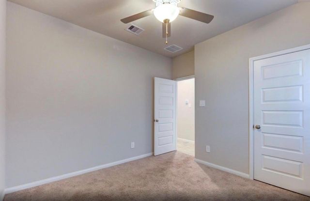 1207 Cascade Hills Drive, Rosharon, TX 77583