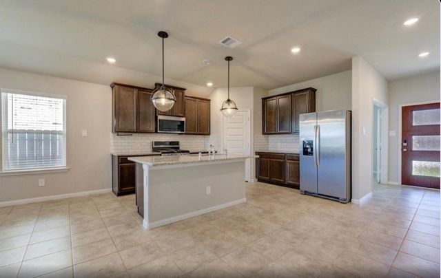 1207 Cascade Hills Drive, Rosharon, TX 77583