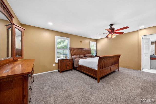 7039 Broken Oak Drive, St Louis, MO 63129