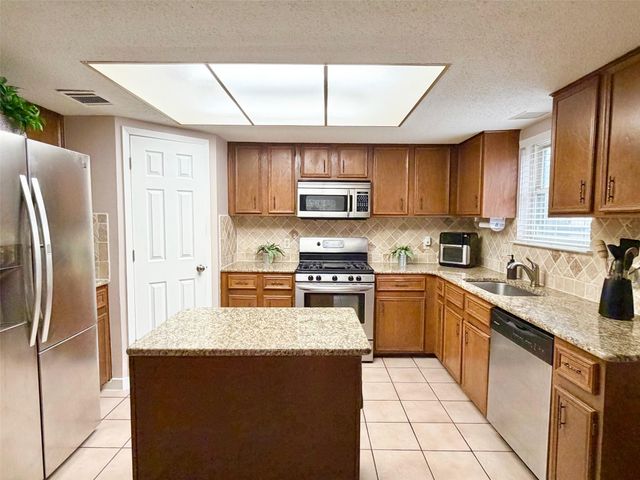 10915 Thicket TRL, Austin, TX 78750