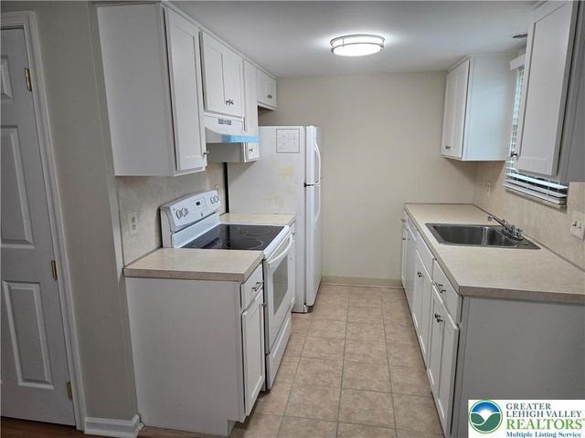 1223 North Albright Avenue, Allentown City, PA 18104