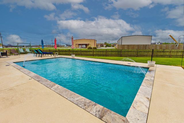 324 Inglewood Way, Houma, LA 70360
