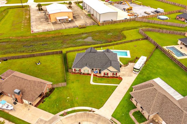 324 Inglewood Way, Houma, LA 70360