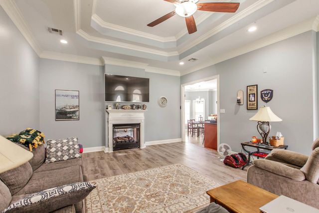 324 Inglewood Way, Houma, LA 70360