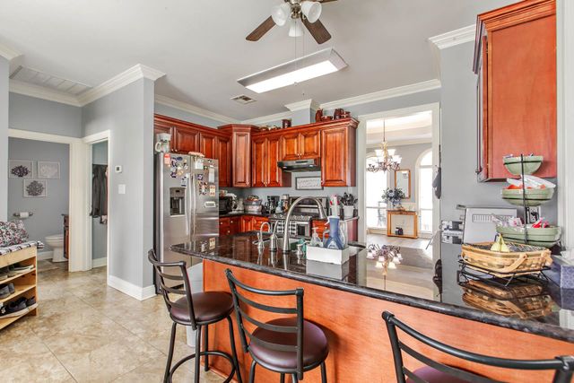 324 Inglewood Way, Houma, LA 70360