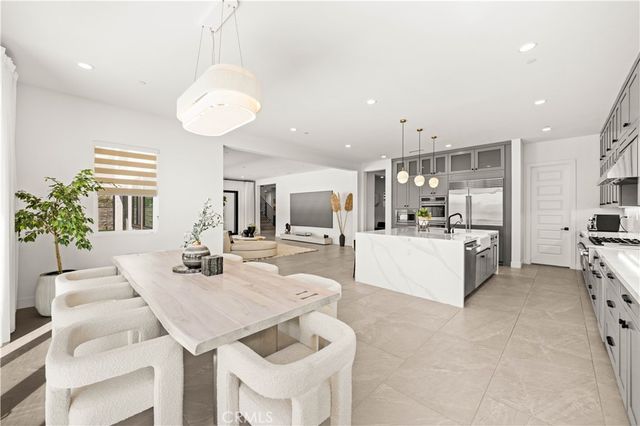 18331 Creek Canyon, Silverado, CA 92676