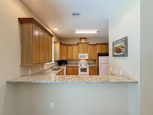 10620 NE 104TH CIRCLE, Oxford, FL 34484