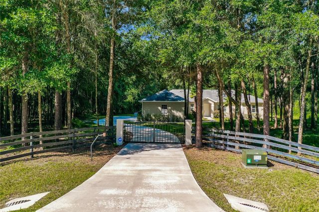 10620 NE 104TH CIRCLE, Oxford, FL 34484