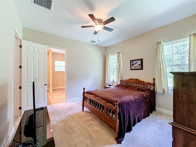 10620 NE 104TH CIRCLE, Oxford, FL 34484
