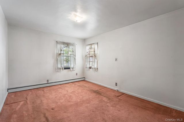 8315 264th Street, Glen Oaks, NY 11004