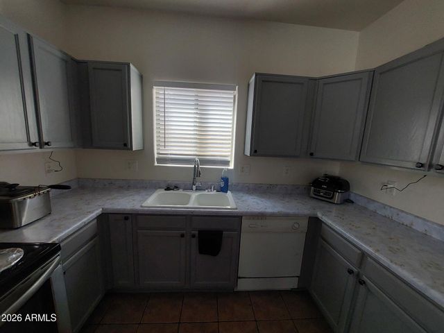 22013 N 29TH Drive N, Phoenix, AZ 85027