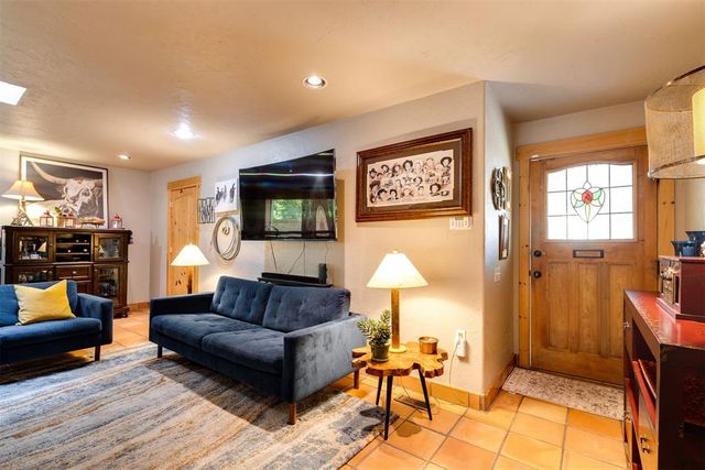 1704 S Rankin Street, Edmond, OK 73013