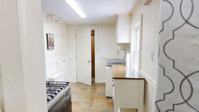 112 Fulton Spring Road 2, Medford, MA 02155