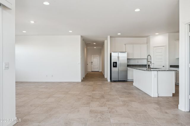 35810 N Pumpkin Drive, San Tan Valley, AZ 85140