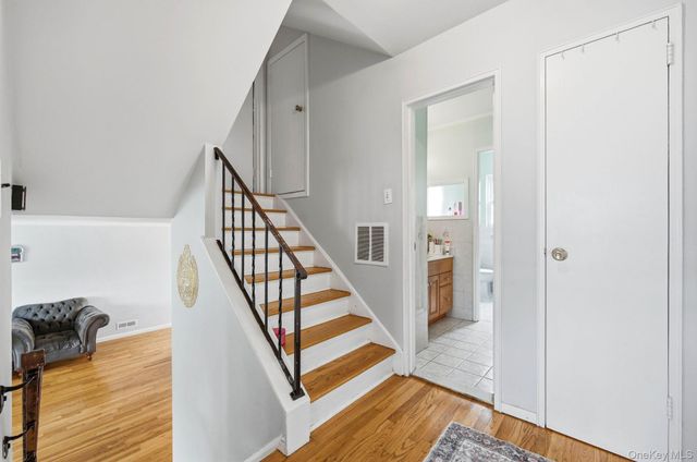 58 Dexter Road, Yonkers, NY 10710