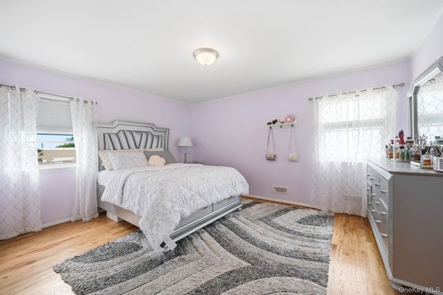58 Dexter Road, Yonkers, NY 10710