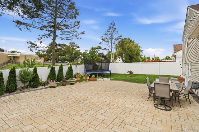 58 Dexter Road, Yonkers, NY 10710