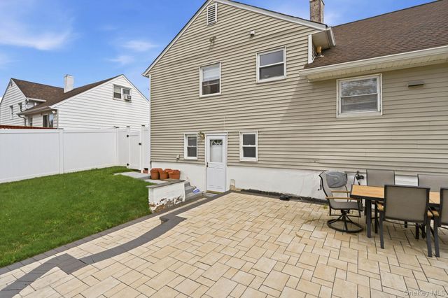 58 Dexter Road, Yonkers, NY 10710