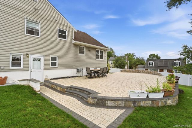 58 Dexter Road, Yonkers, NY 10710