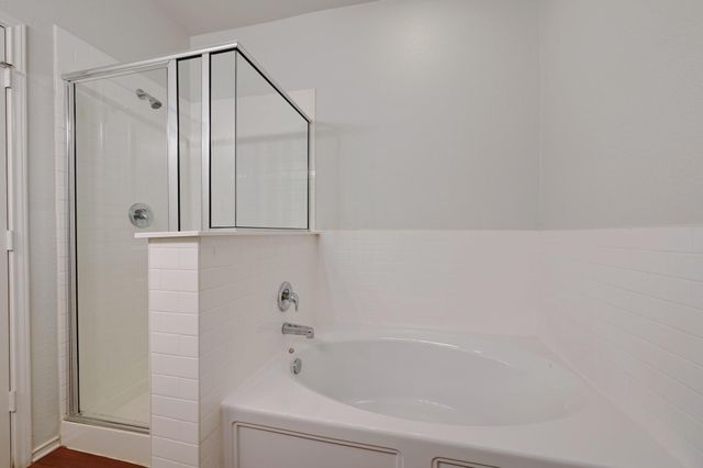 126 Silktassel WAY, Buda, TX 78610