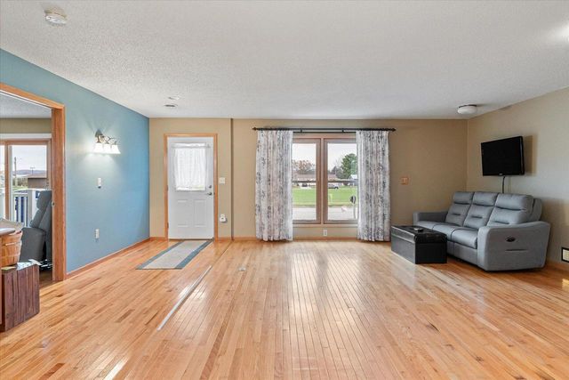 641 Youlon STREET N, West Salem, WI 54669