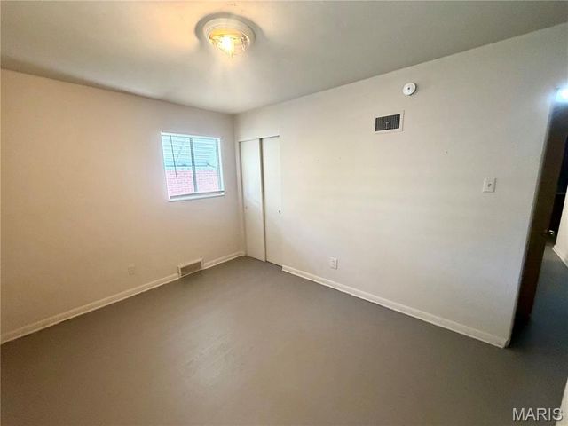7040 Julian Avenue, University City, MO 63130